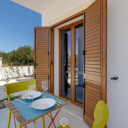 Estay - Lemon 1 - Terrace - Aircon Apartment *